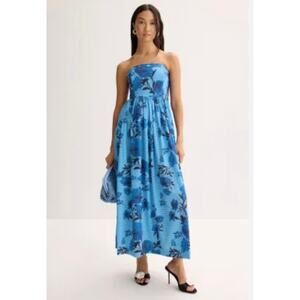 sachin and babi light blue dress 23 Elegant Tea-Length Mother-of-the-Bride Dresses main image 1